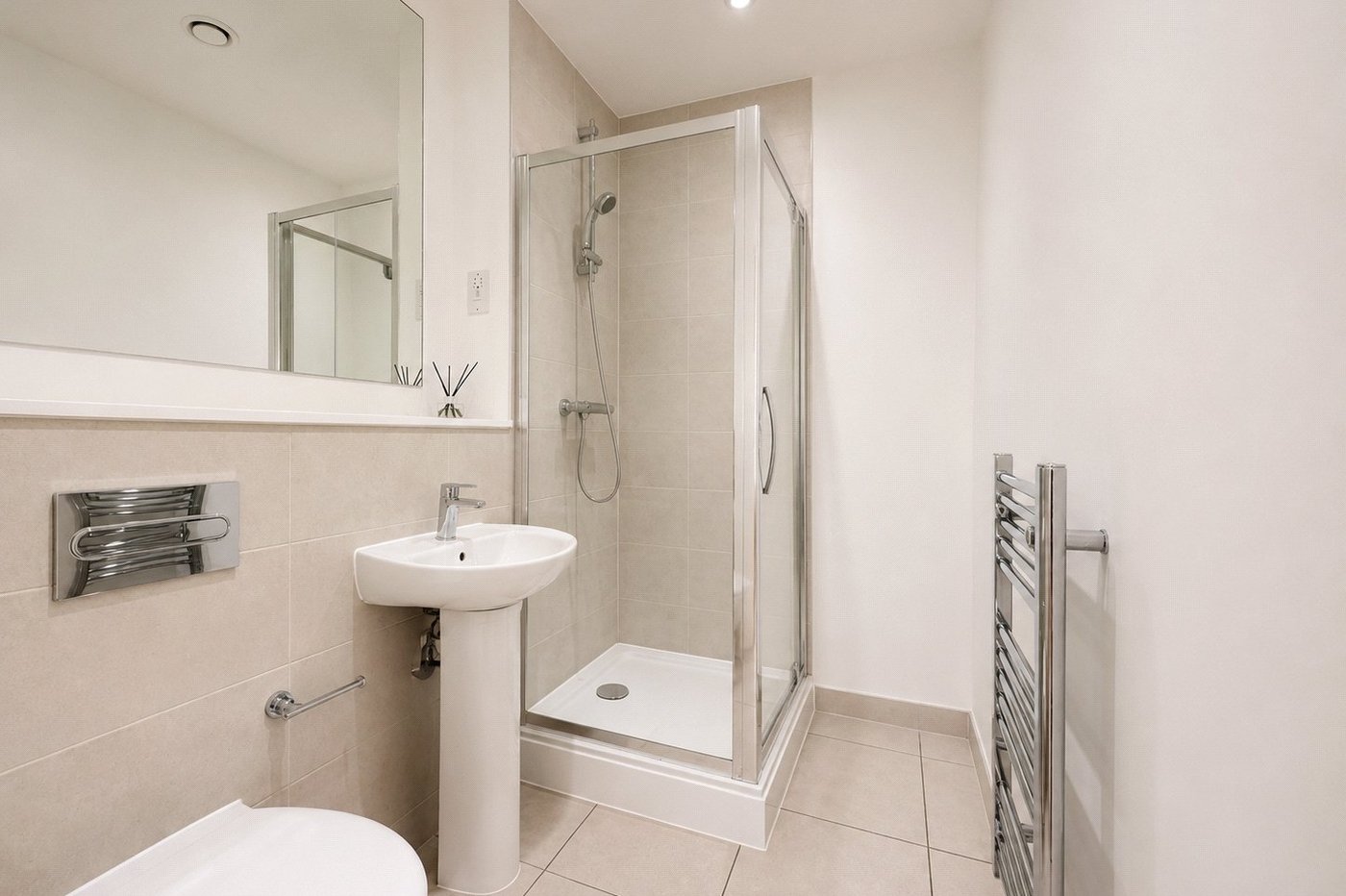 2 bedroom property for sale in Gillingham | Robinson Michael & Jackson