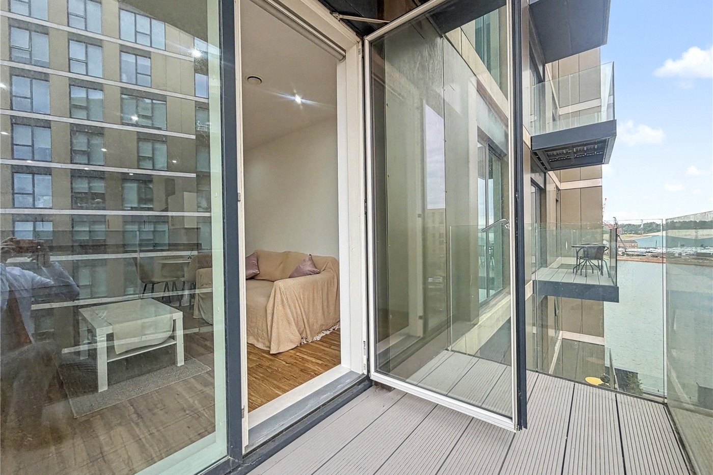 2 bedroom property for sale in Gillingham | Robinson Michael & Jackson