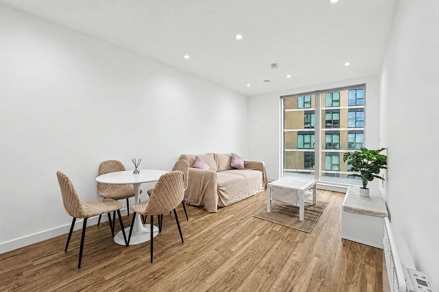2 bedroom property for sale in Gillingham | Robinson Michael & Jackson