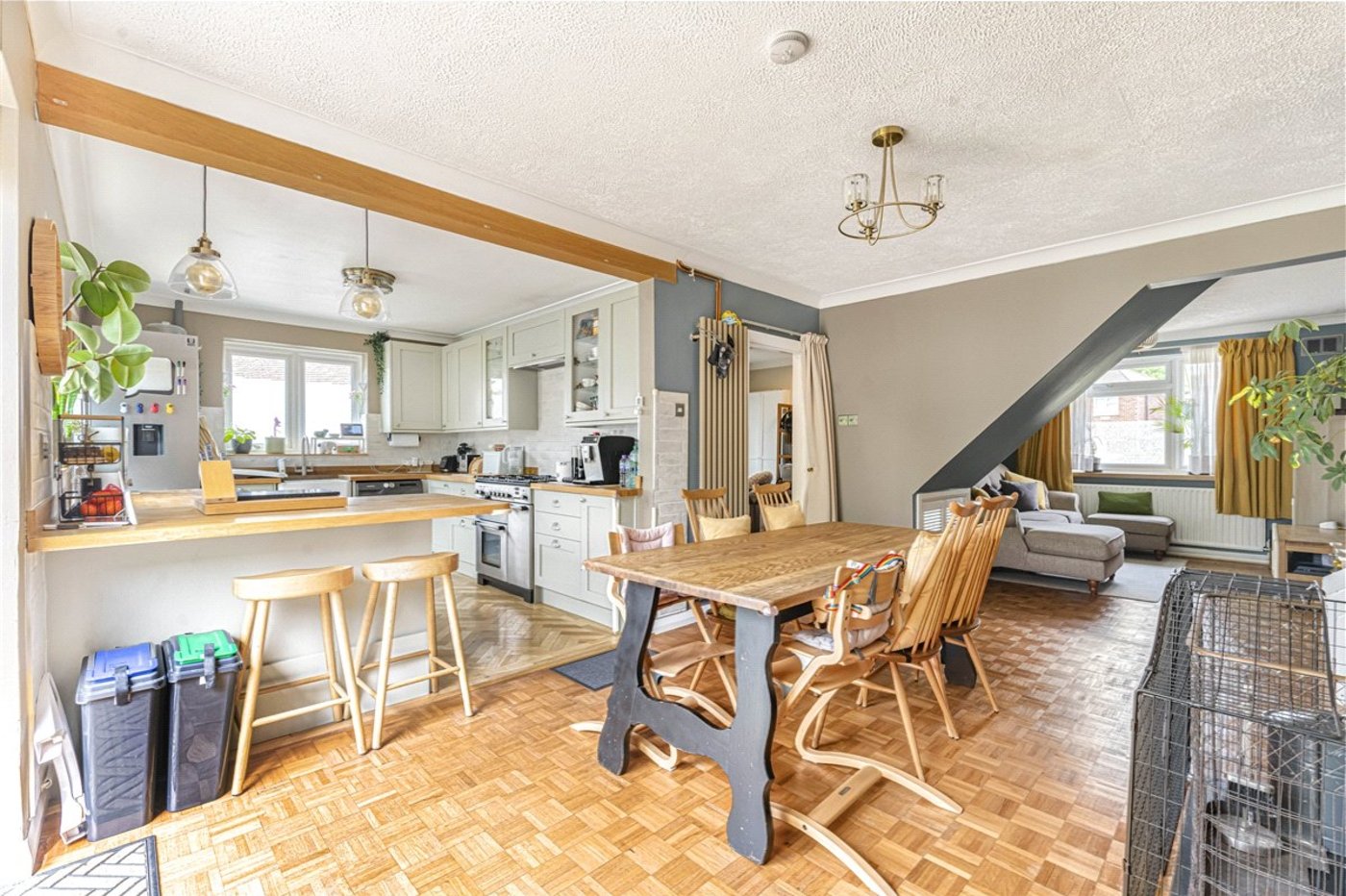4 bedroom bungalow for sale in Orpington | Robinson Jackson