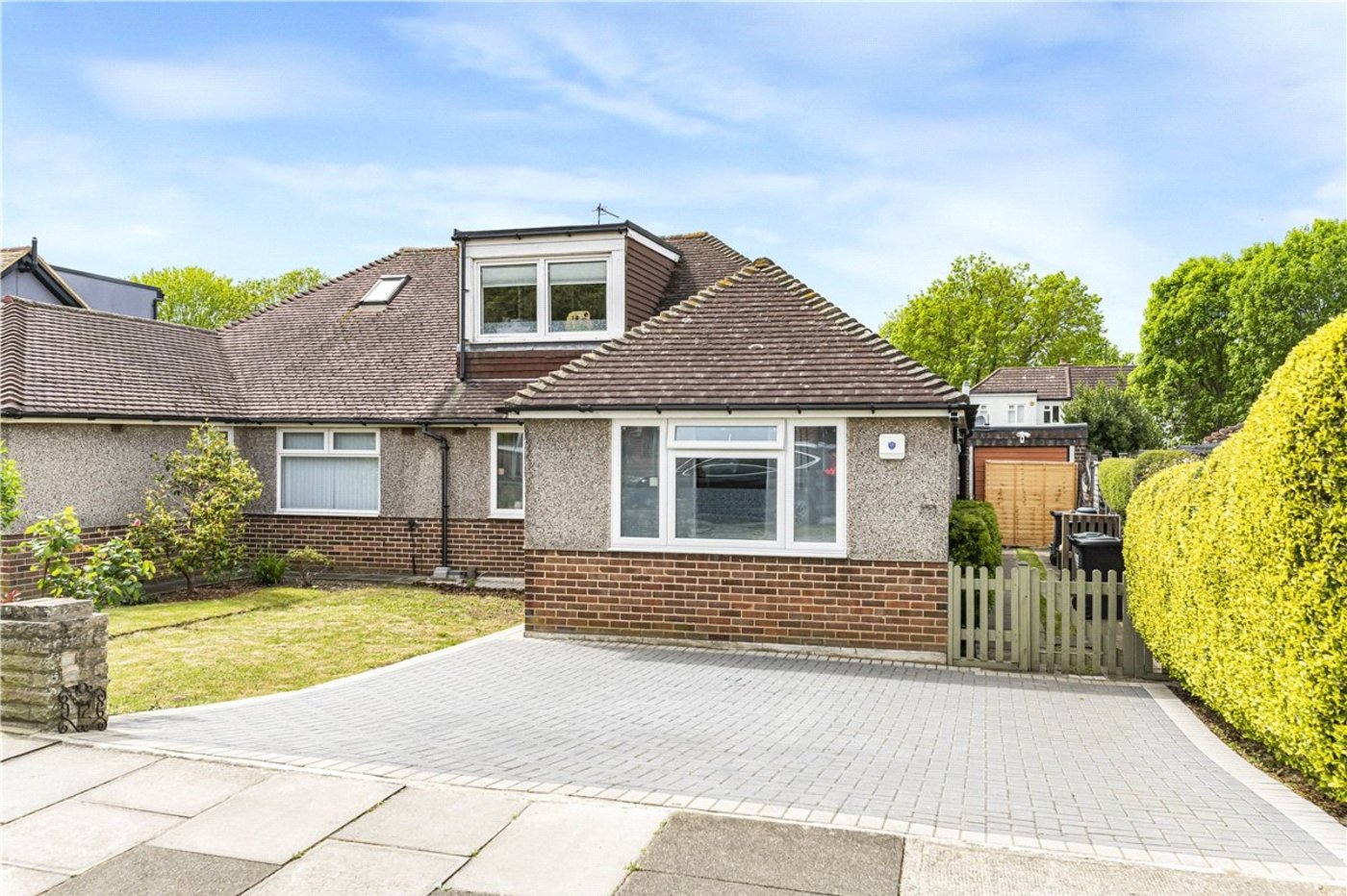 4 bedroom bungalow for sale in Orpington | Robinson Jackson
