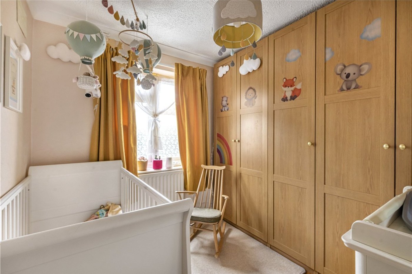 4 bedroom bungalow for sale in Orpington | Robinson Jackson