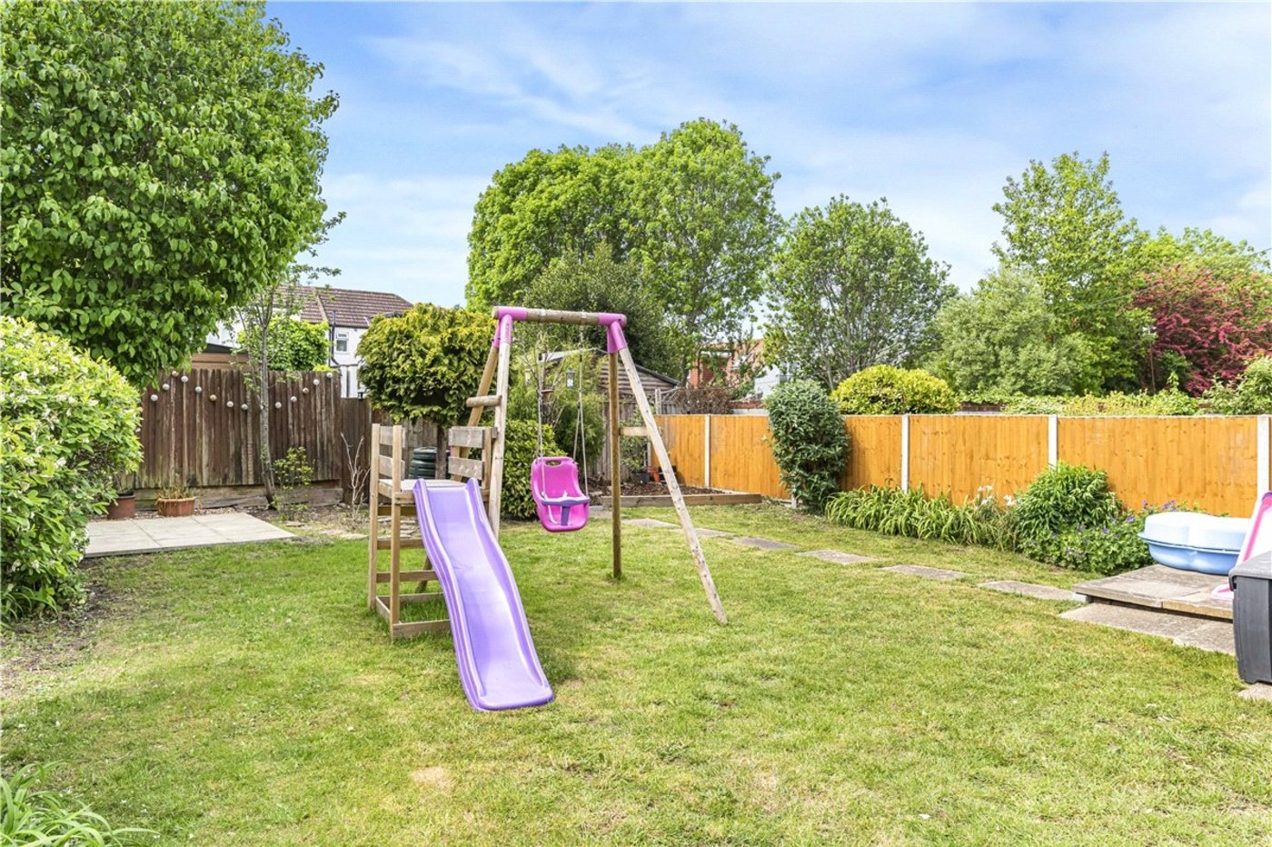 4 bedroom bungalow for sale in Orpington | Robinson Jackson