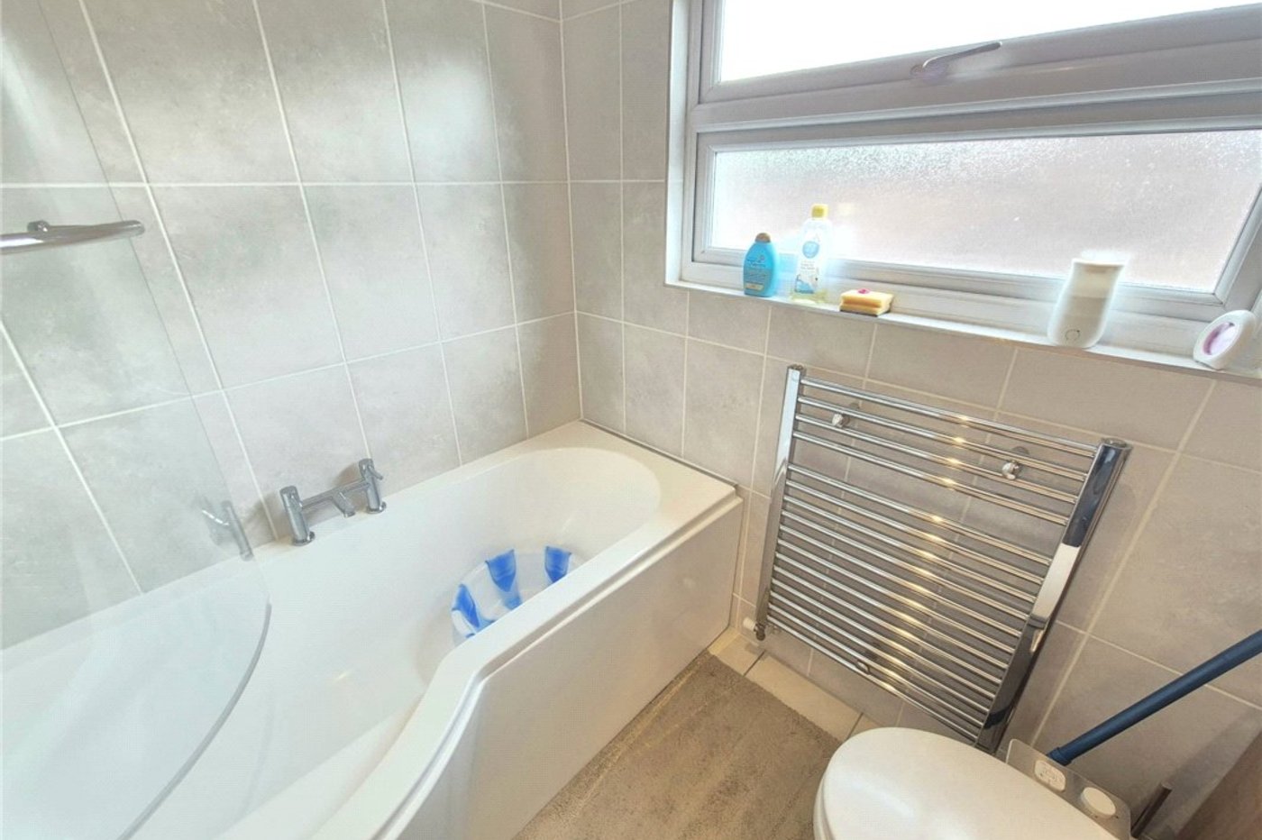 4 bedroom bungalow for sale in Orpington | Robinson Jackson