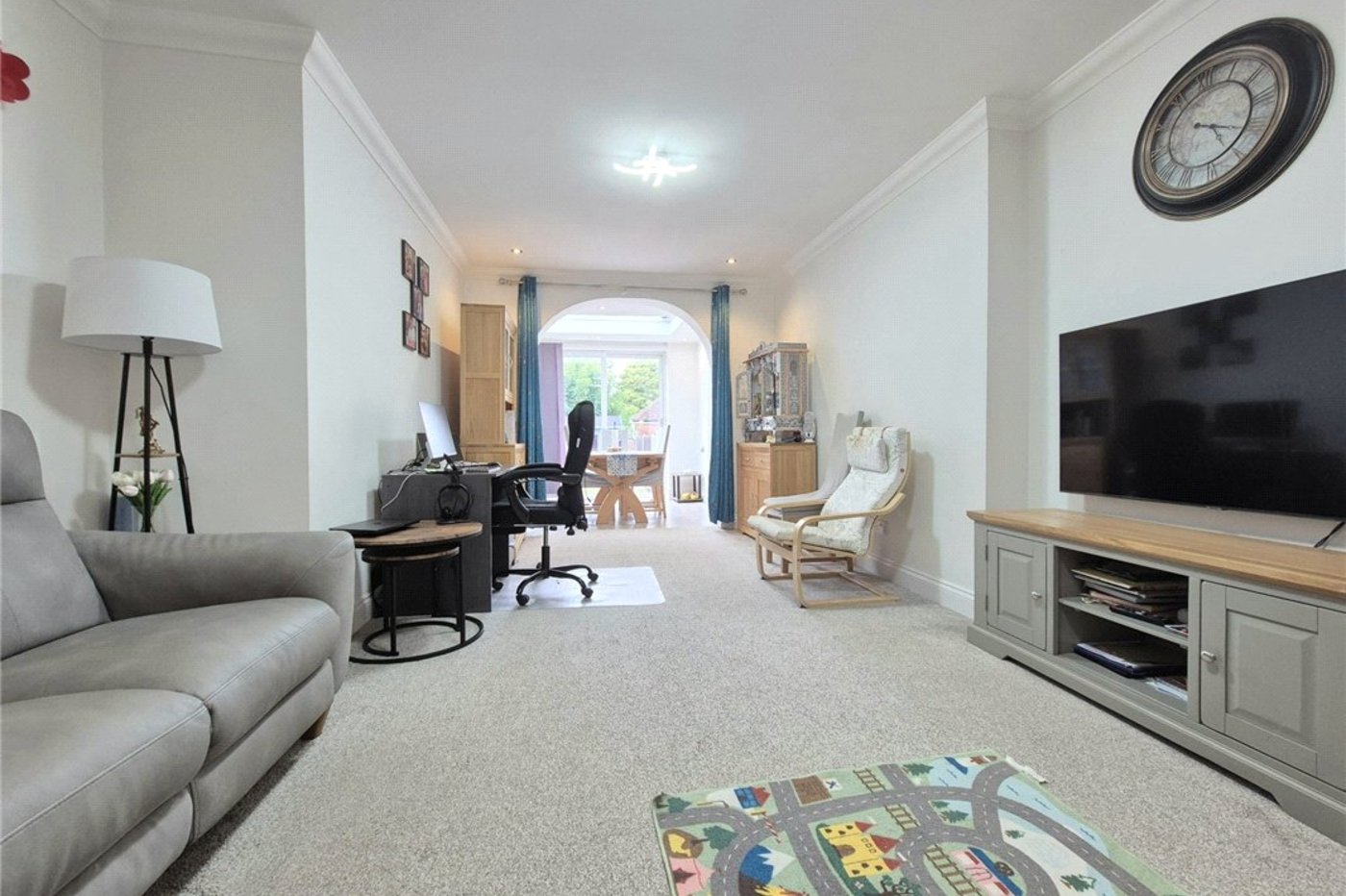 4 bedroom bungalow for sale in Orpington | Robinson Jackson