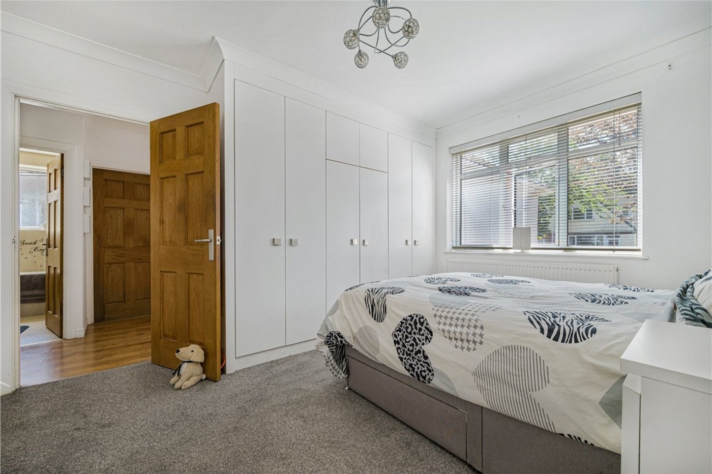 3 bedroom bungalow for sale in Orpington | Robinson Jackson