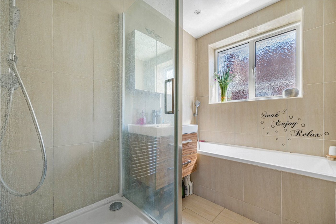 3 bedroom bungalow for sale in Orpington | Robinson Jackson