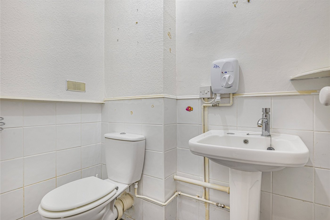 3 bedroom house for sale in Welling | Robinson Jackson