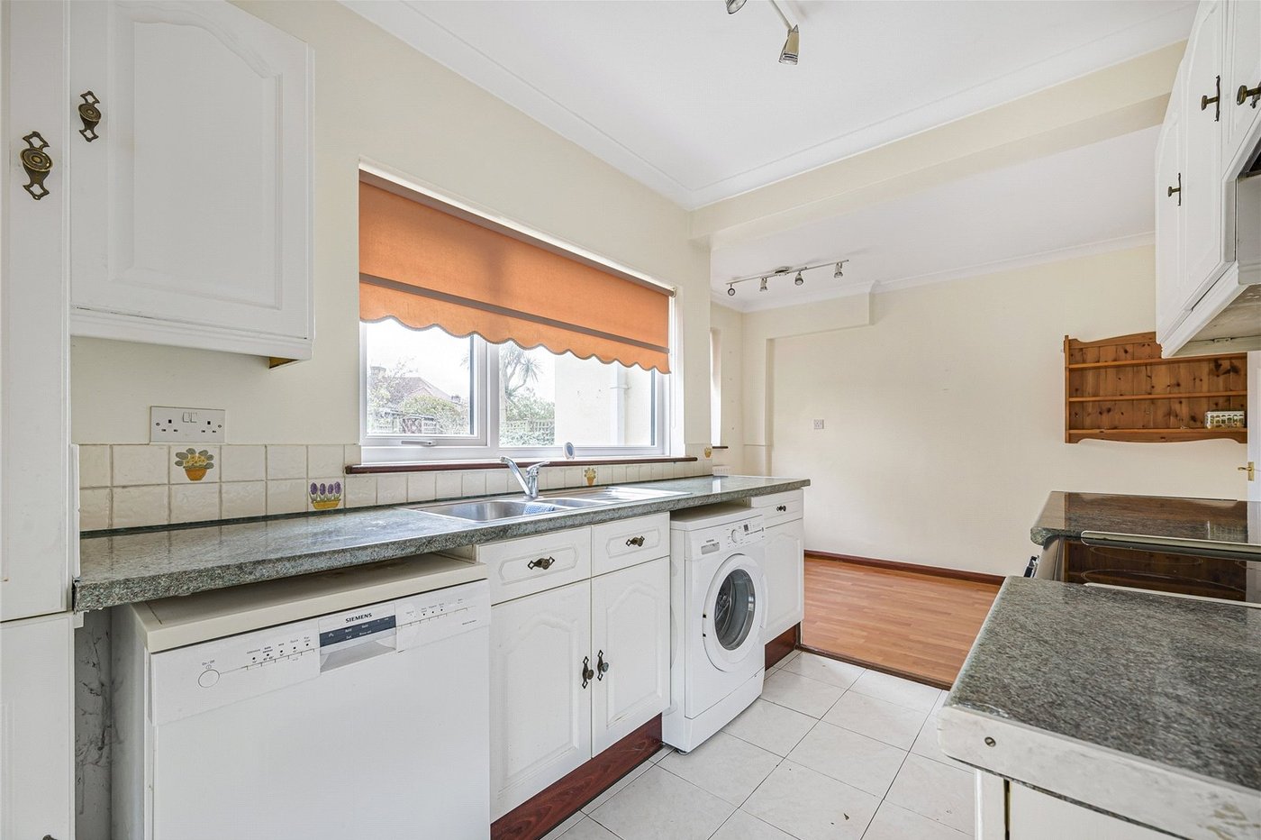 3 bedroom house for sale in Welling | Robinson Jackson