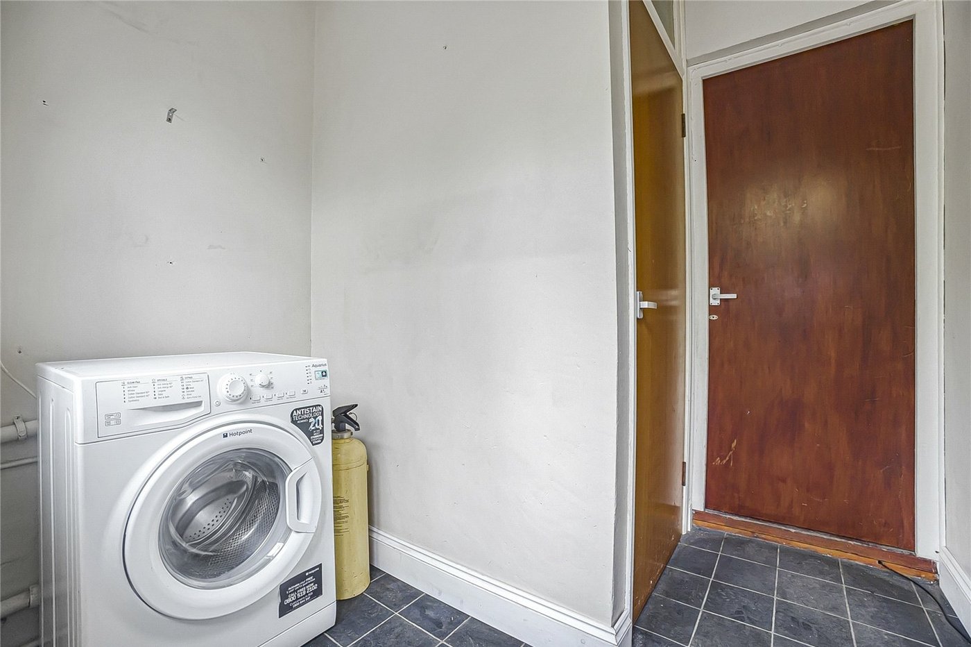 3 bedroom house for sale in Welling | Robinson Jackson