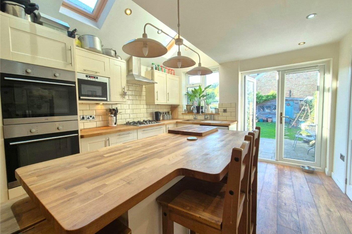 3 bedroom house for sale in Farnborough Village | Robinson Jackson