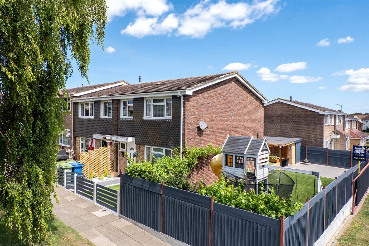 3 bedroom house for sale in Sittingbourne | Robinson Michael & Jackson