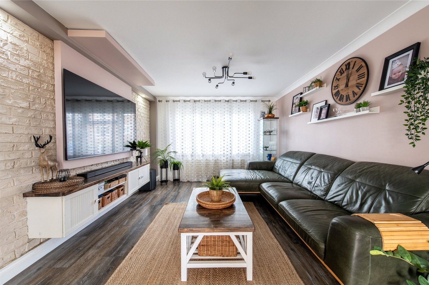 3 bedroom house for sale in Sittingbourne | Robinson Michael & Jackson