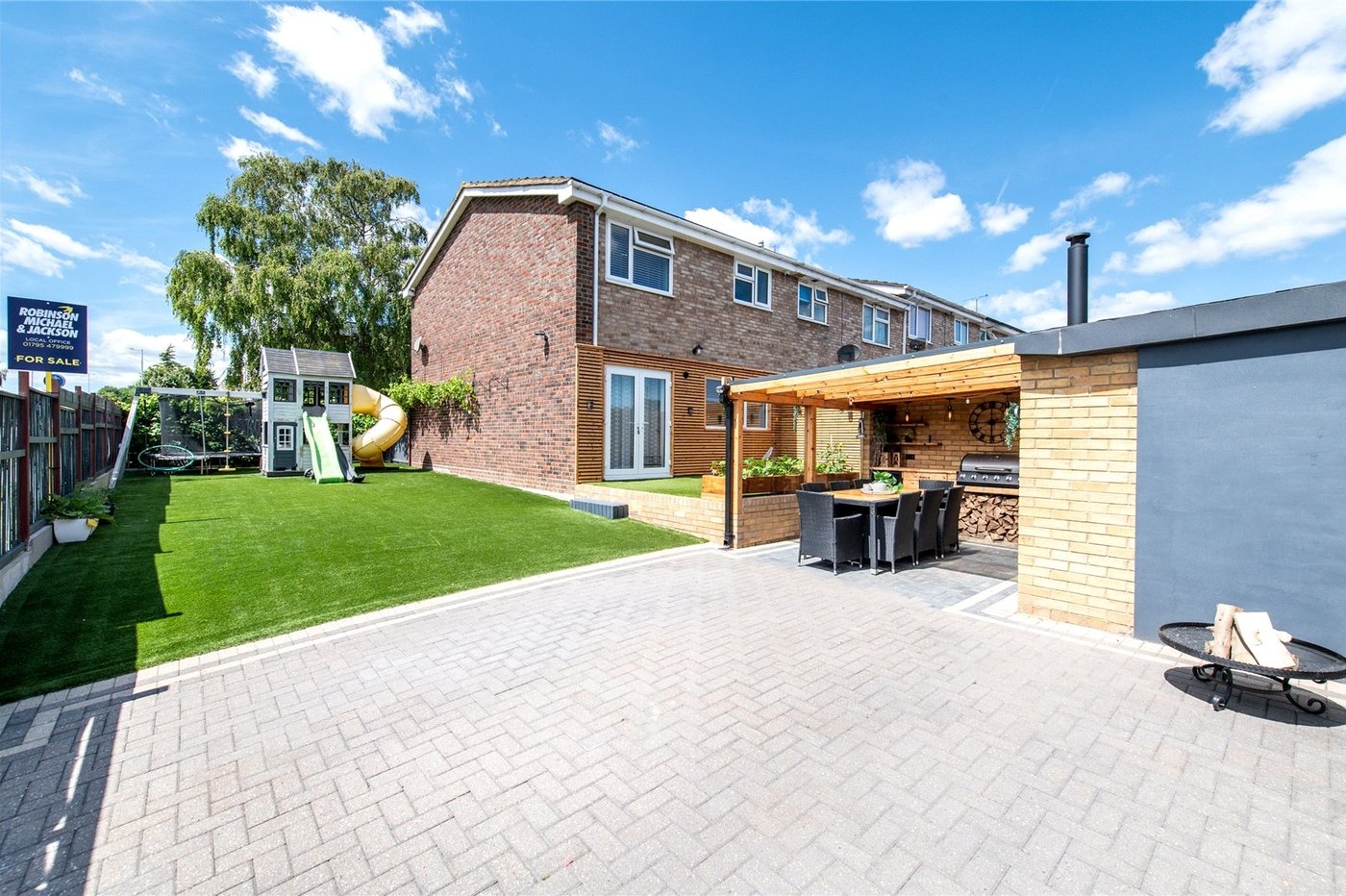 3 bedroom house for sale in Sittingbourne | Robinson Michael & Jackson