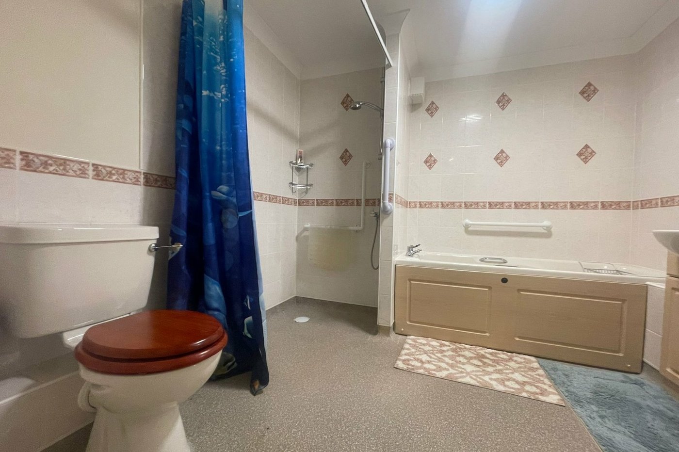 2 bedroom property for sale in Gravesend | Robinson Michael & Jackson