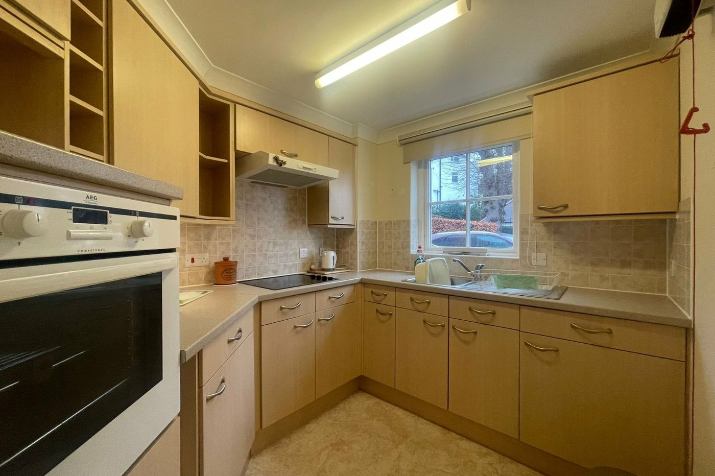 2 bedroom property for sale in Gravesend | Robinson Michael & Jackson