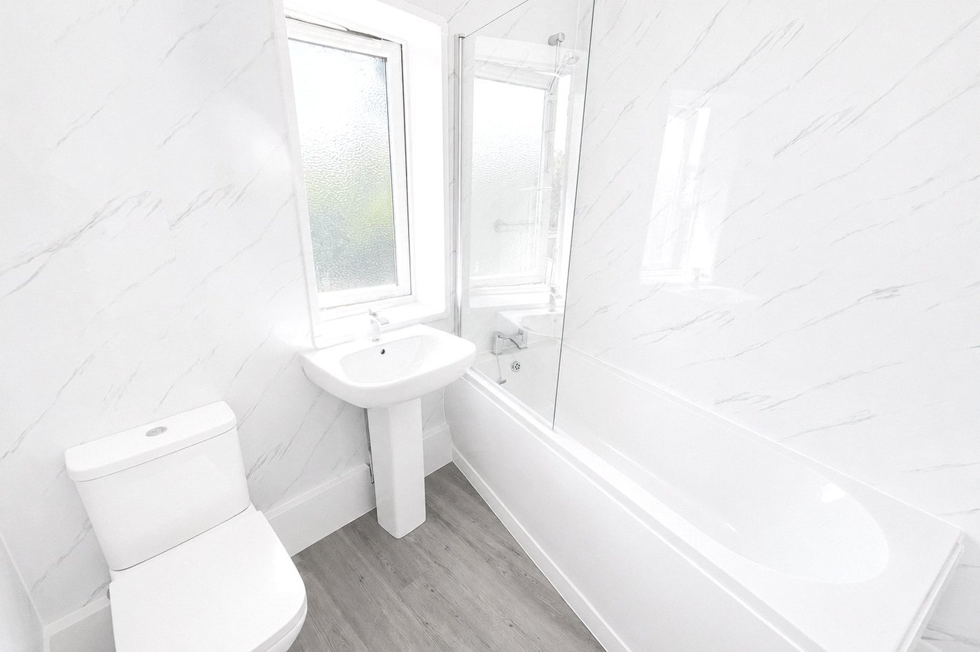 2 bedroom house for sale in Bromley | Robinson Jackson