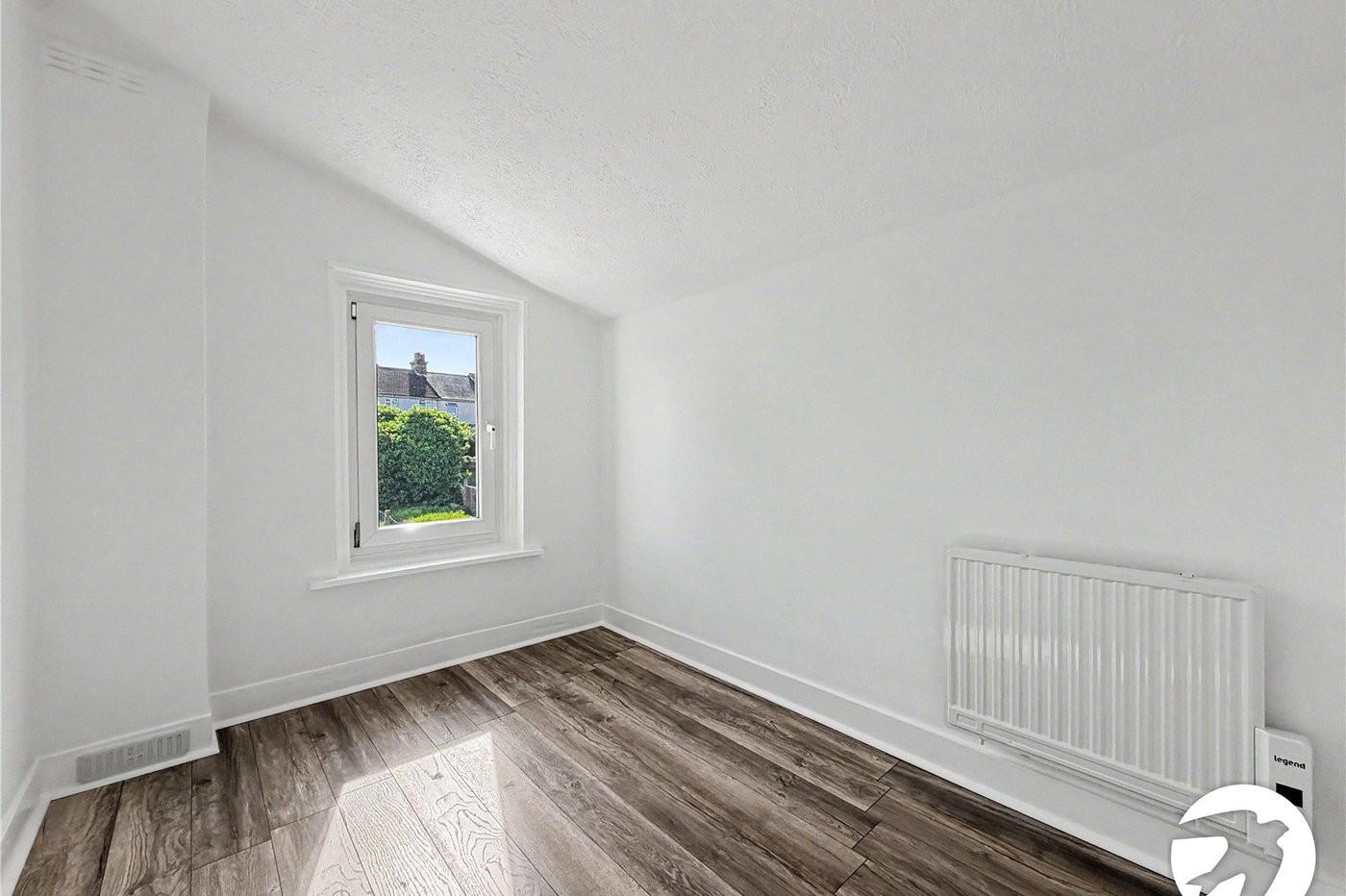 2 bedroom house for sale in Chatham | Robinson Michael & Jackson