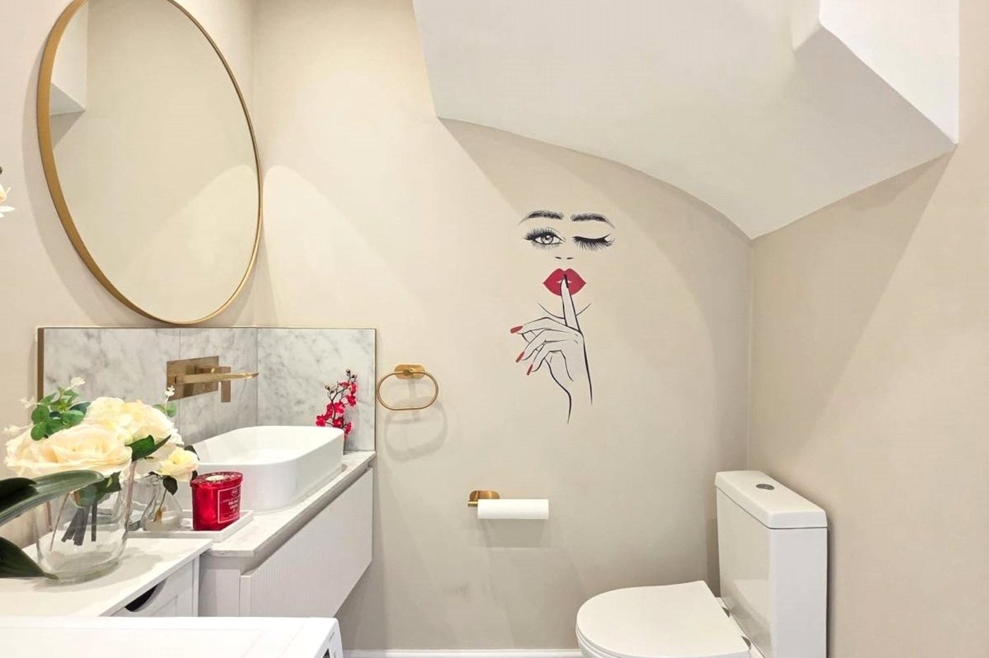 5 bedroom house for sale in London | Robinson Jackson