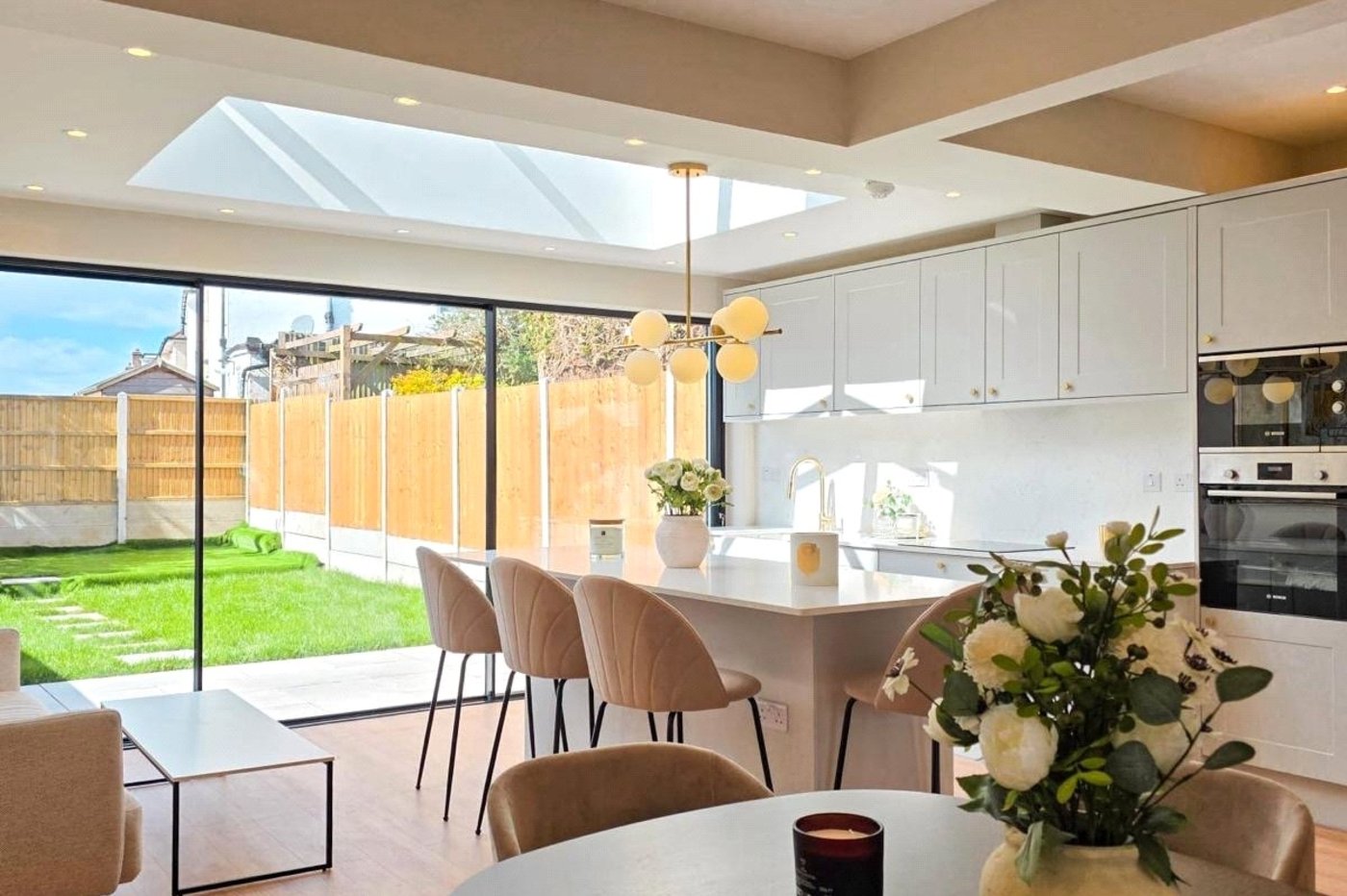 5 bedroom house for sale in London | Robinson Jackson