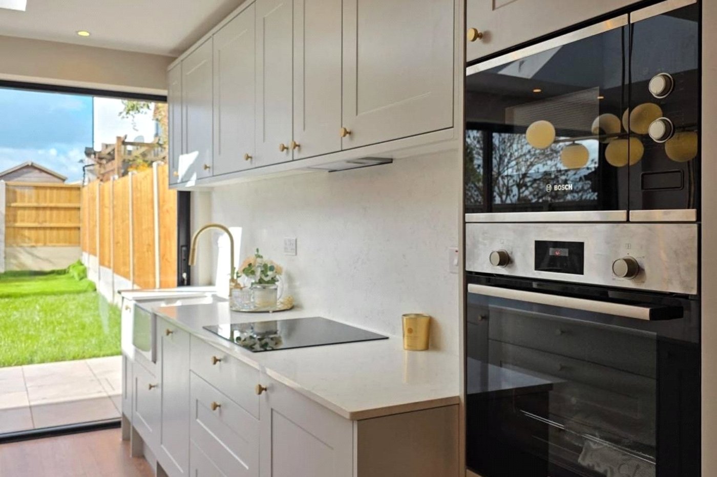 5 bedroom house for sale in London | Robinson Jackson