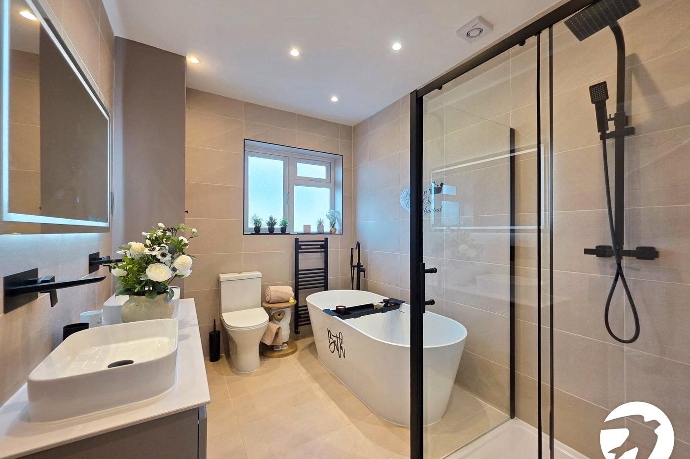 5 bedroom house for sale in London | Robinson Jackson