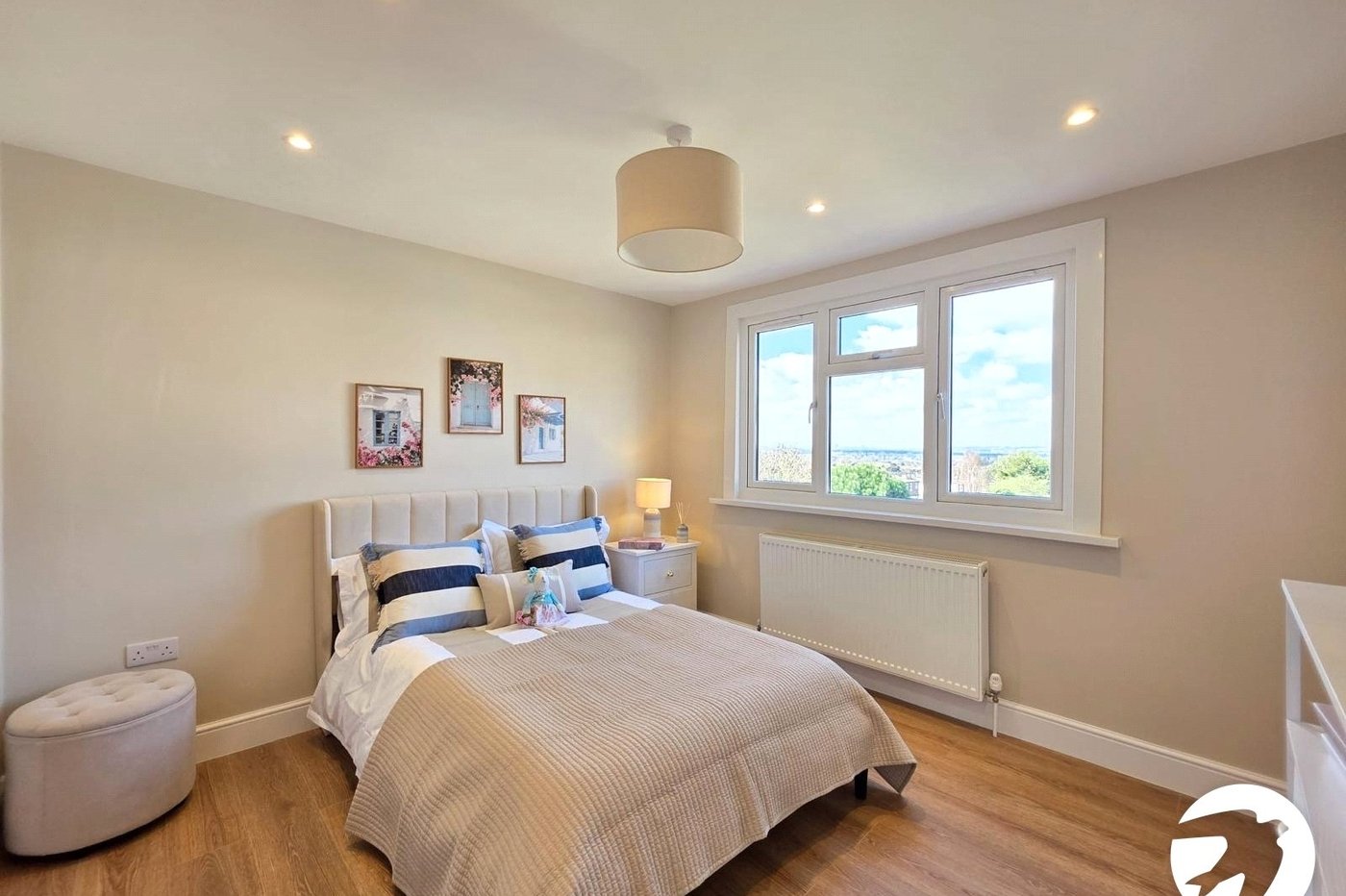 5 bedroom house for sale in London | Robinson Jackson