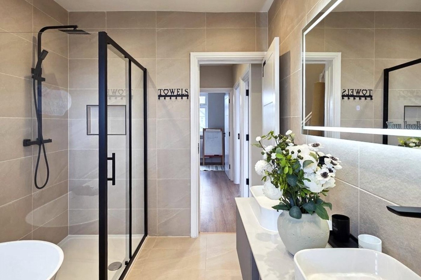 5 bedroom house for sale in London | Robinson Jackson