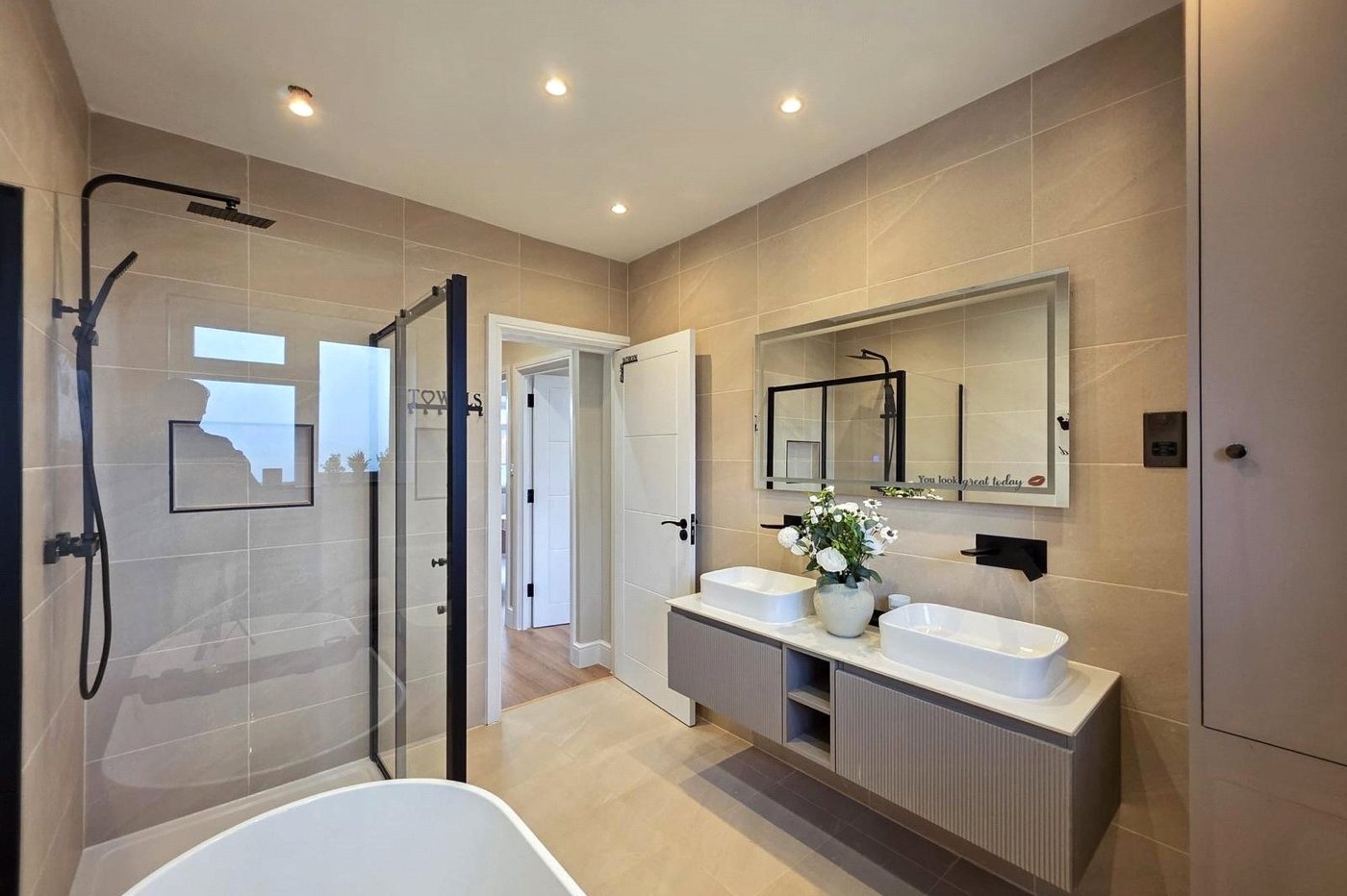 5 bedroom house for sale in London | Robinson Jackson