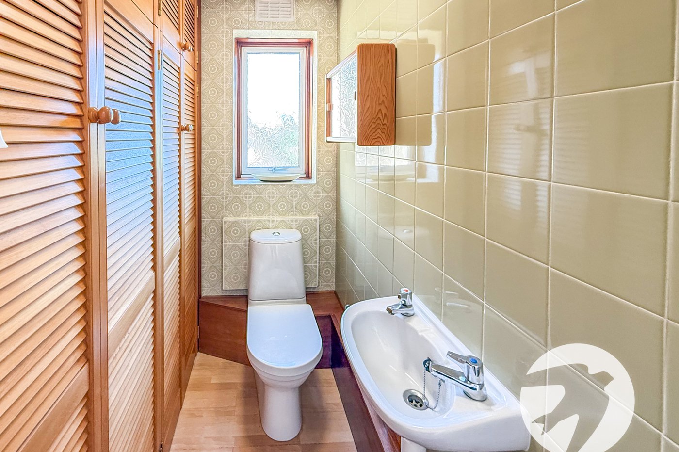 6 bedroom house for sale in London | Robinson Jackson