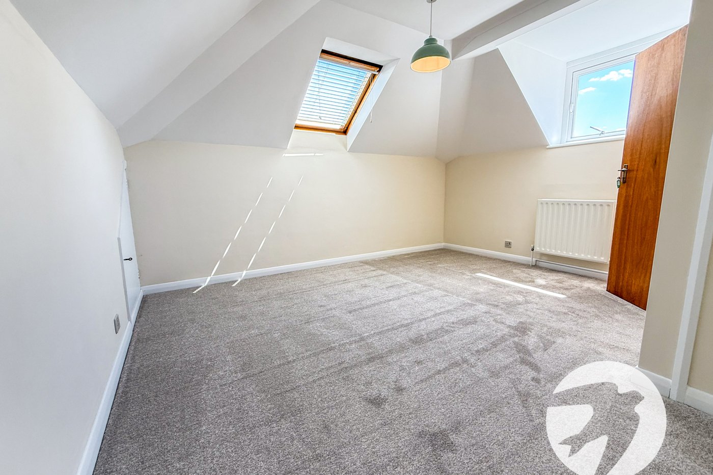 6 bedroom house for sale in London | Robinson Jackson