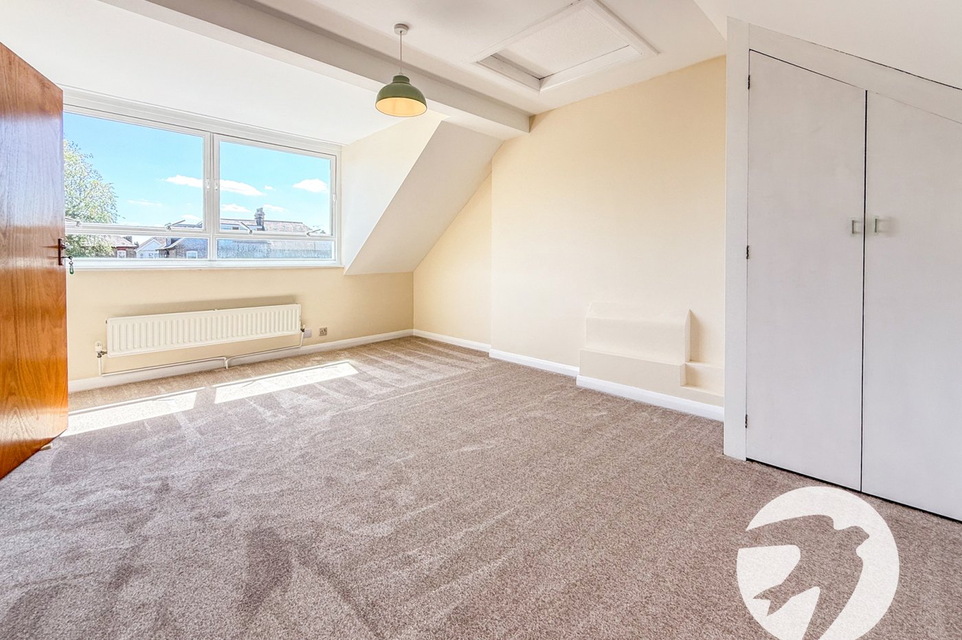 6 bedroom house for sale in London | Robinson Jackson