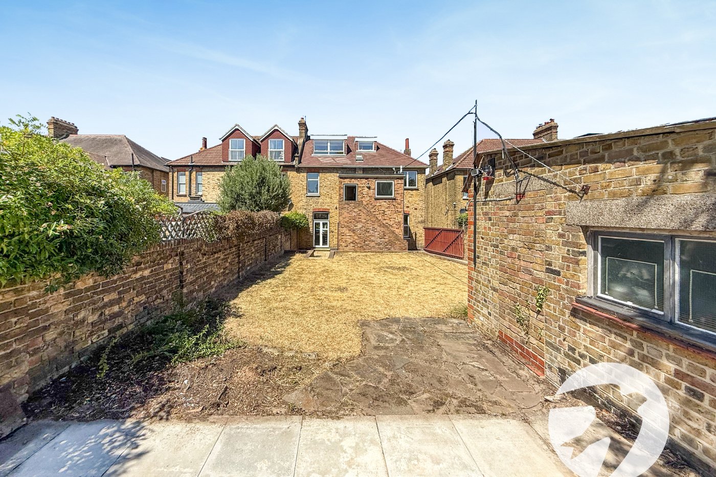 6 bedroom house for sale in London | Robinson Jackson