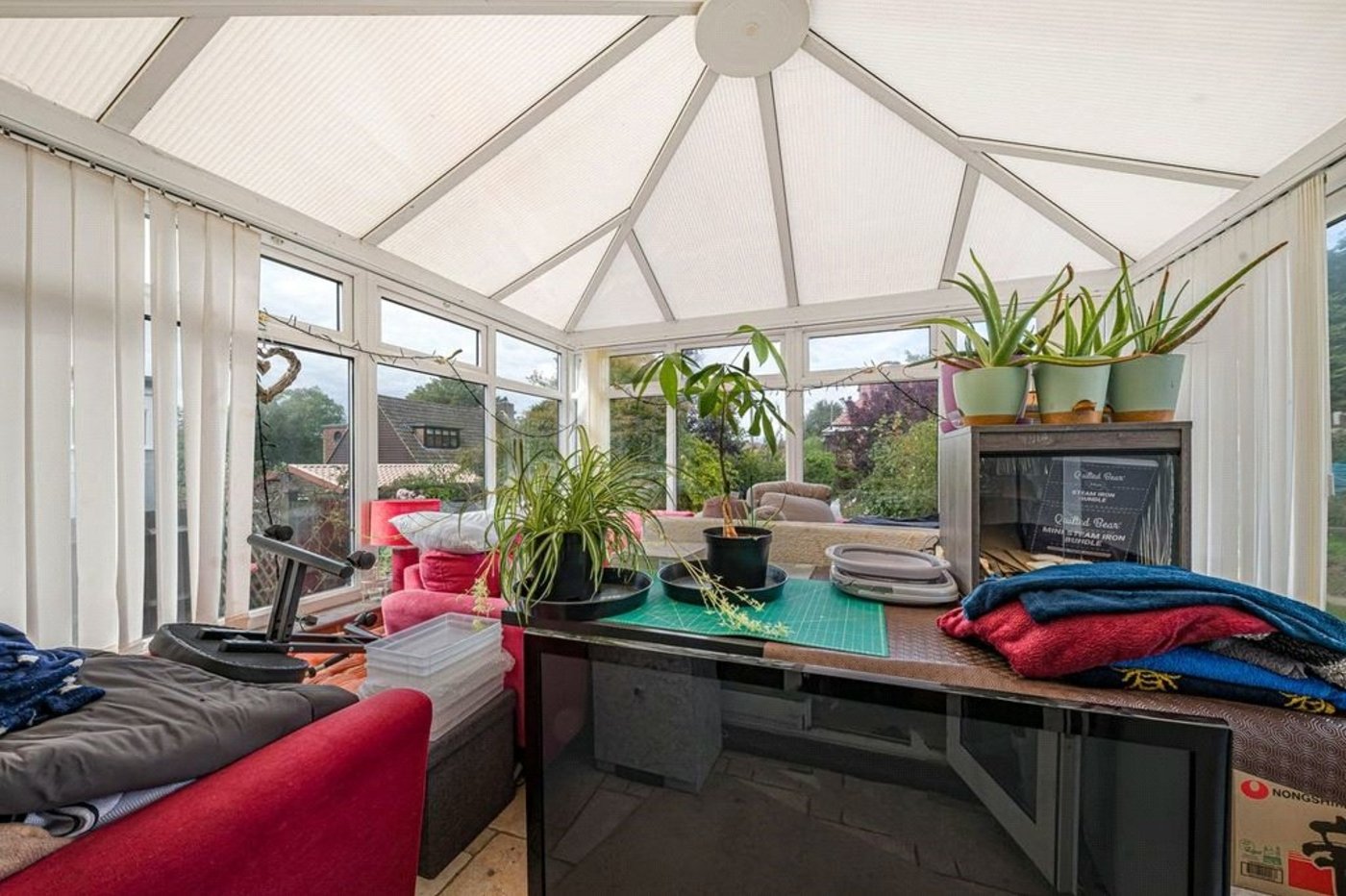 2 bedroom bungalow for sale in Green Street Green | Robinson Jackson