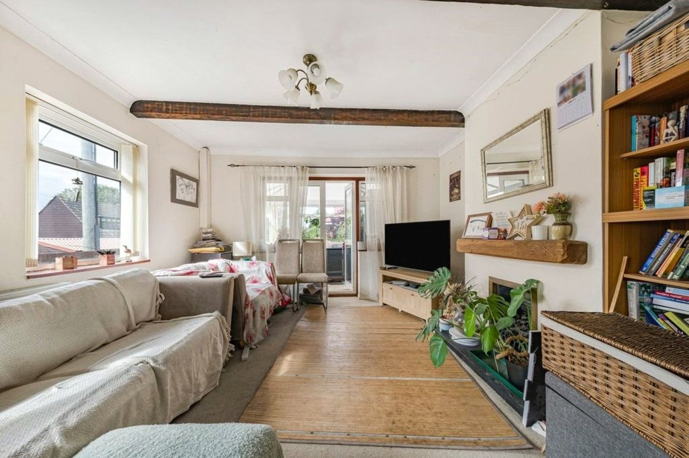 2 bedroom bungalow for sale in Green Street Green | Robinson Jackson