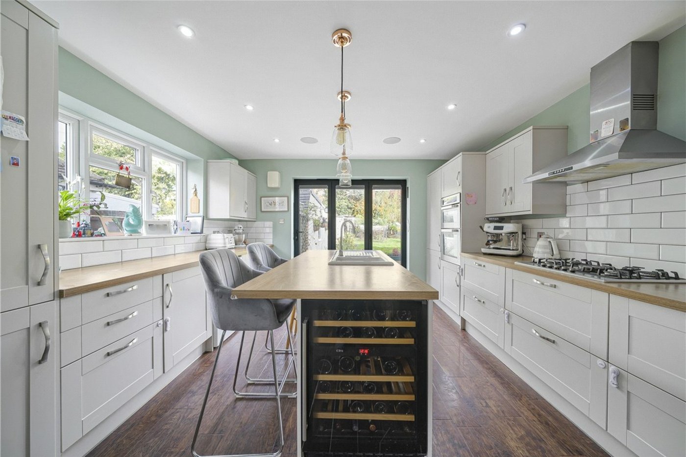 4 bedroom bungalow for sale in Green Street Green | Robinson Jackson