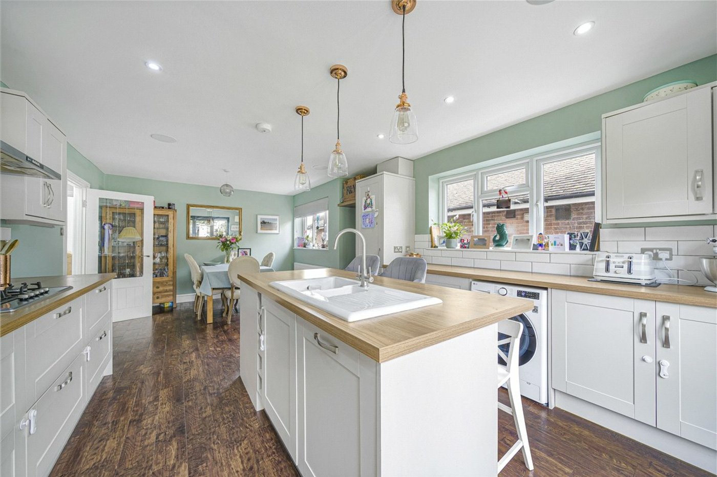 4 bedroom bungalow for sale in Green Street Green | Robinson Jackson