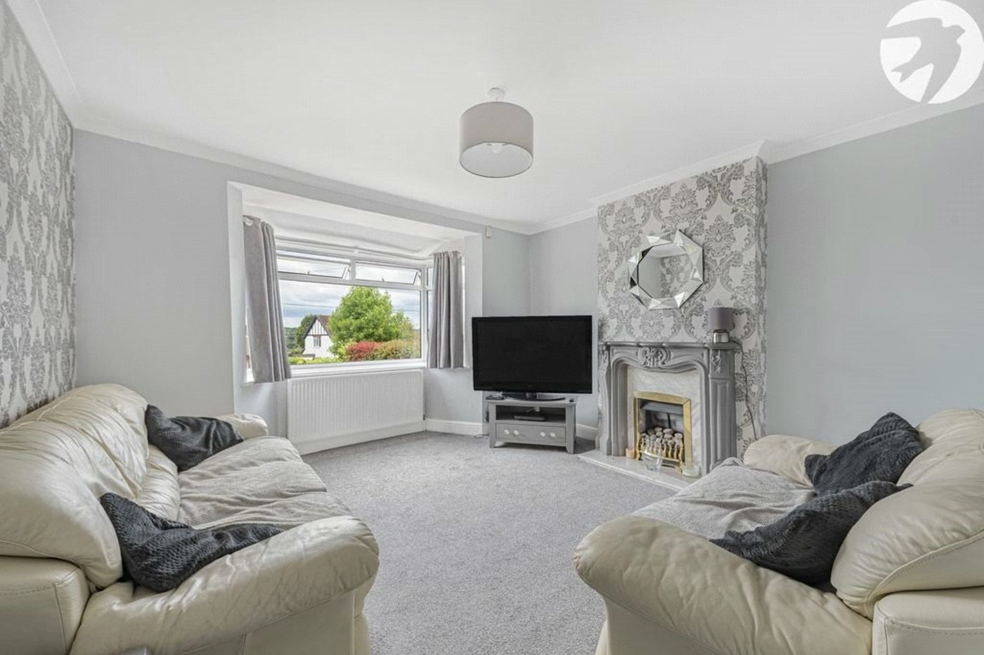 5 bedroom property for sale in Orpington | Robinson Jackson