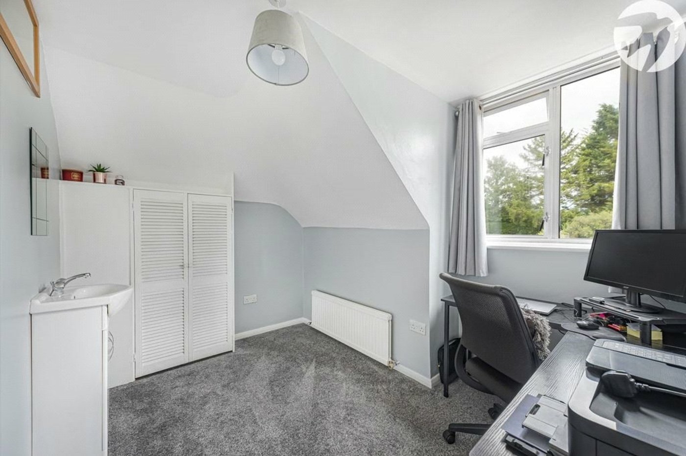 5 bedroom property for sale in Orpington | Robinson Jackson