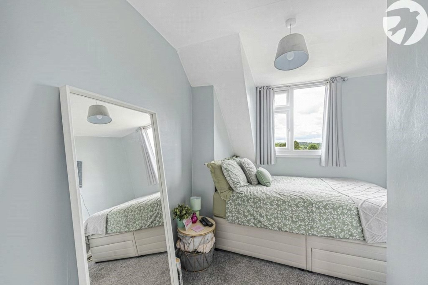 5 bedroom property for sale in Orpington | Robinson Jackson