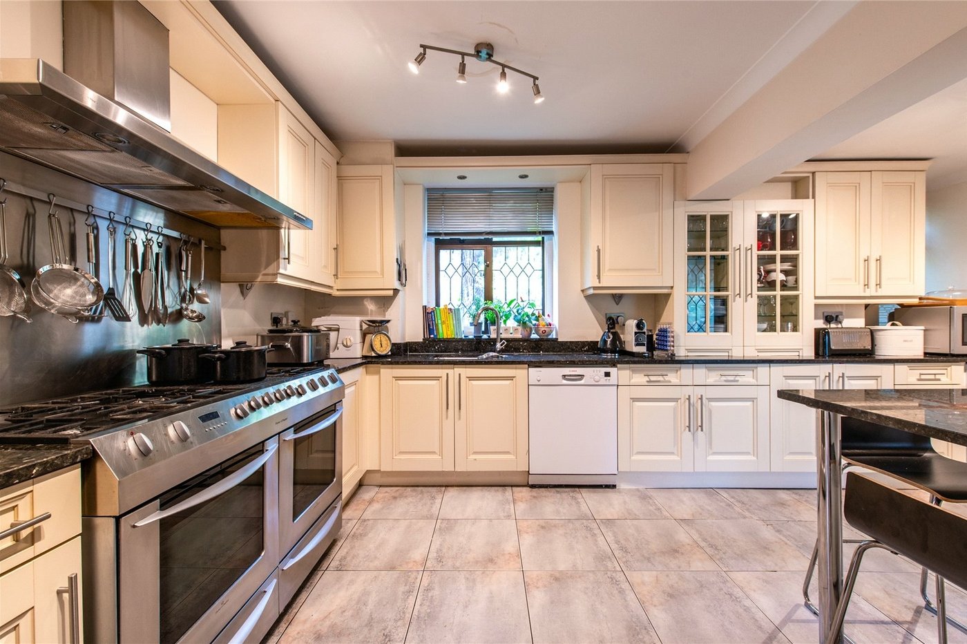 4 bedroom house for sale in Rochester | Robinson Michael & Jackson