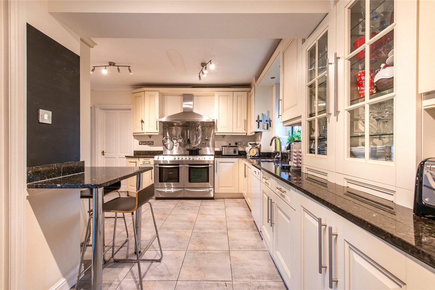 4 bedroom house for sale in Rochester | Robinson Michael & Jackson