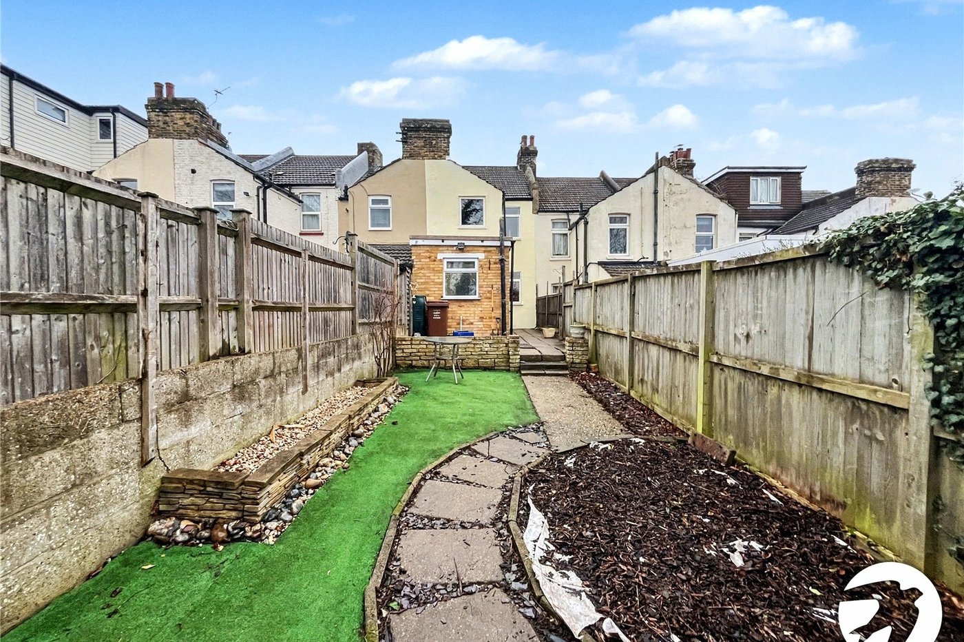 3 bedroom house for sale in Rochester | Robinson Michael & Jackson