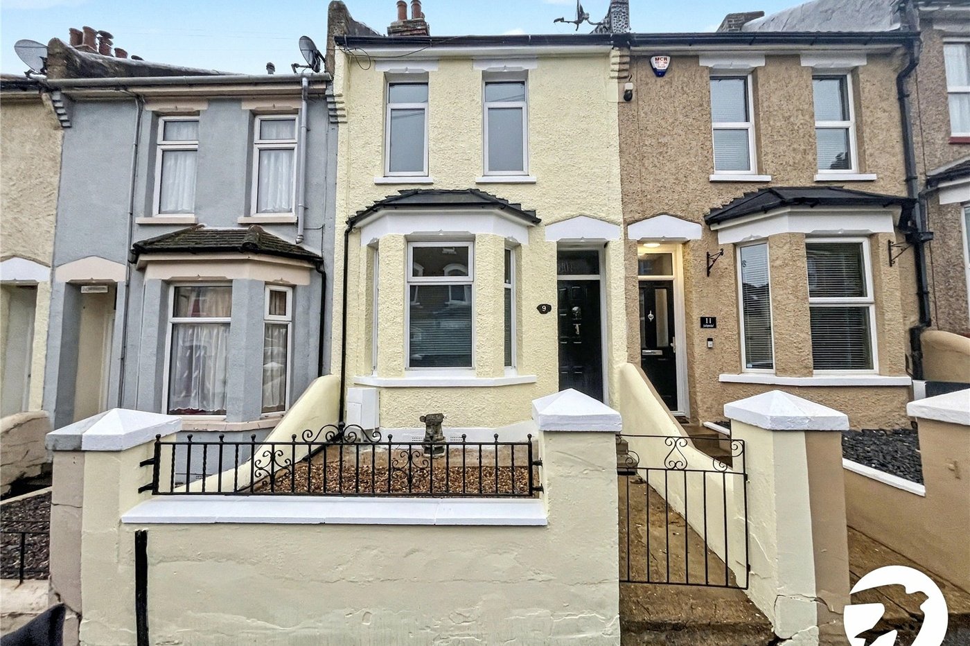 3 bedroom house for sale in Rochester | Robinson Michael & Jackson