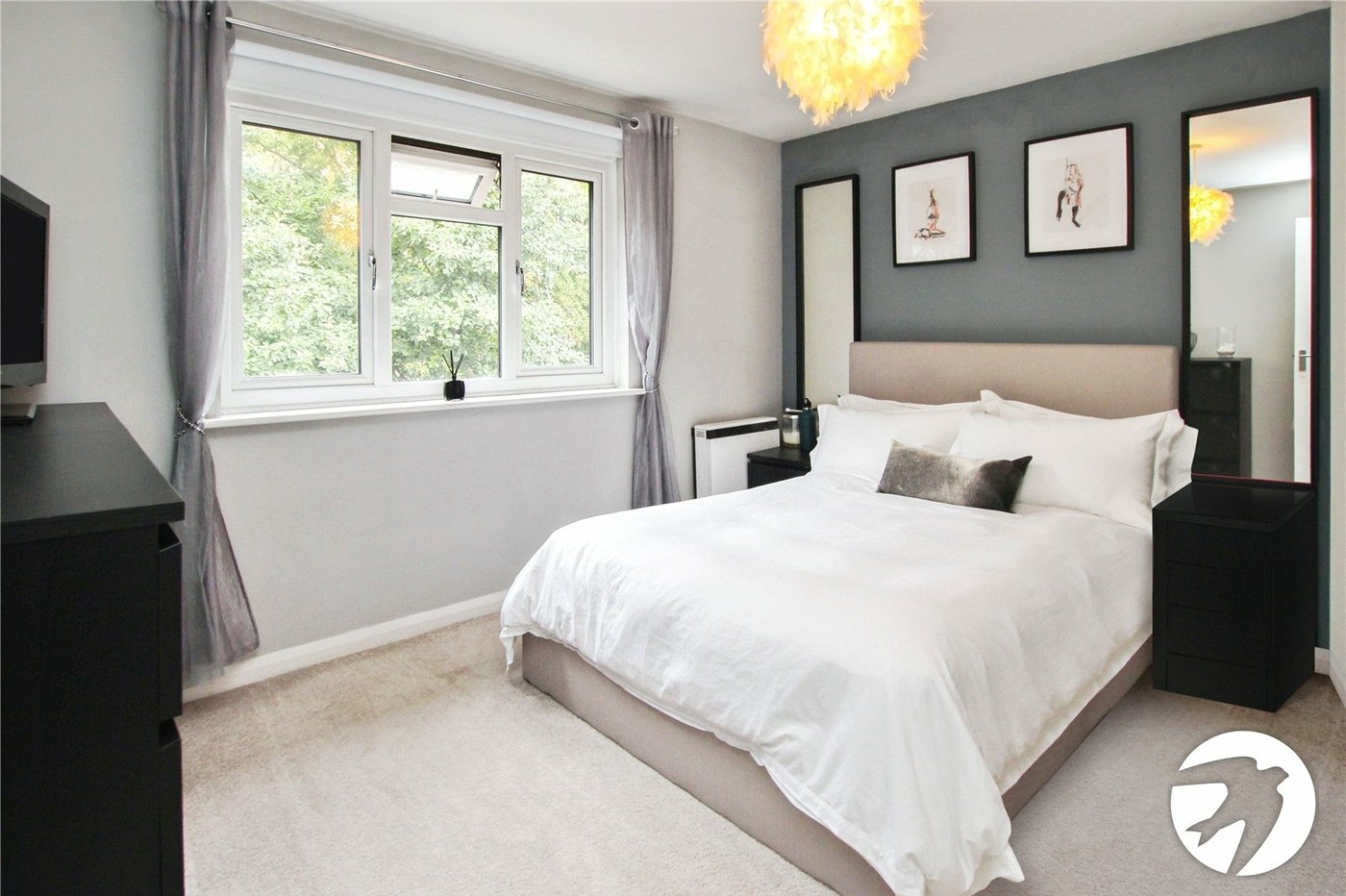 2 bedroom house for sale in Thamesmead | Robinson Jackson