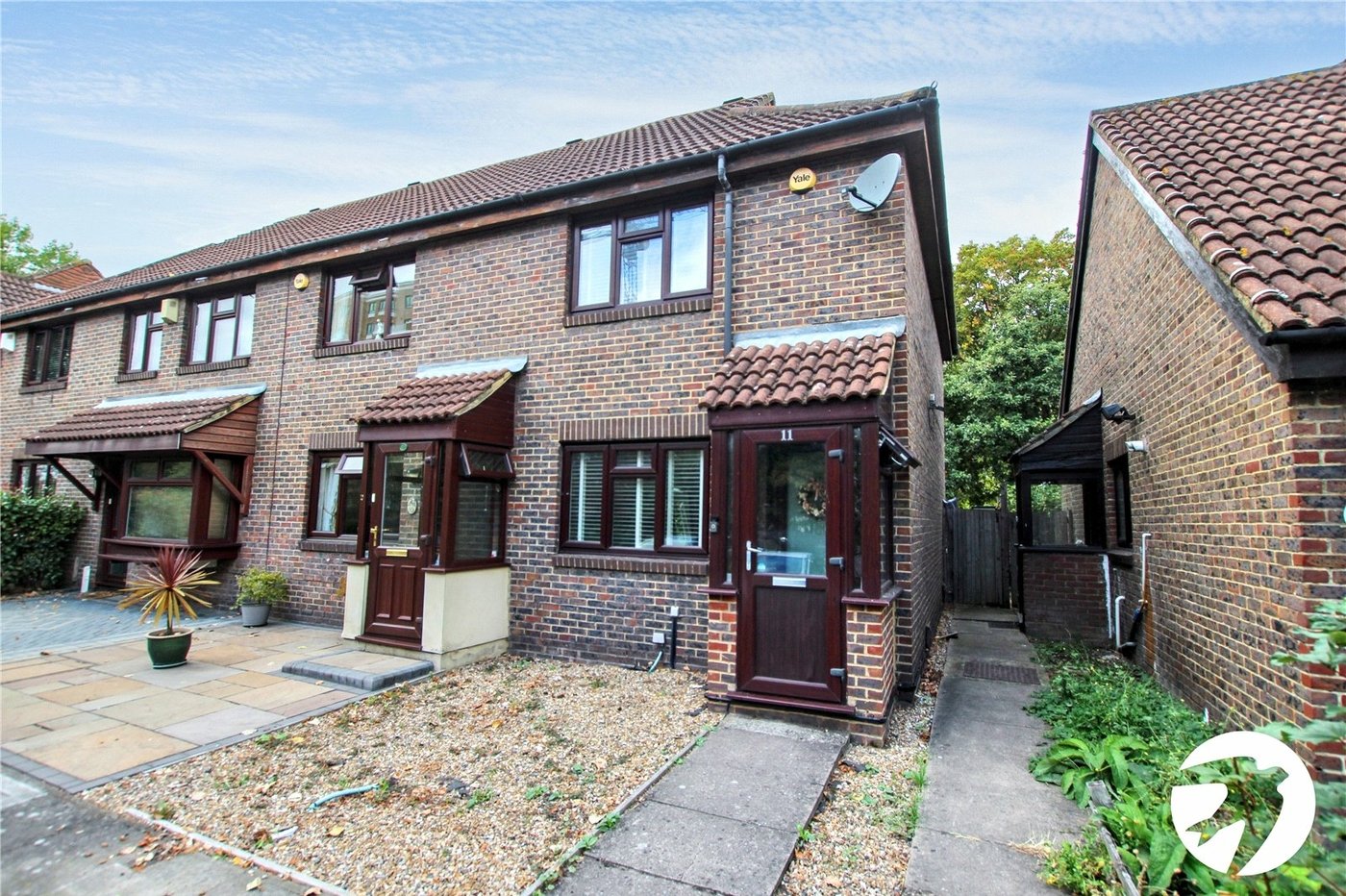 2 bedroom house for sale in Thamesmead | Robinson Jackson