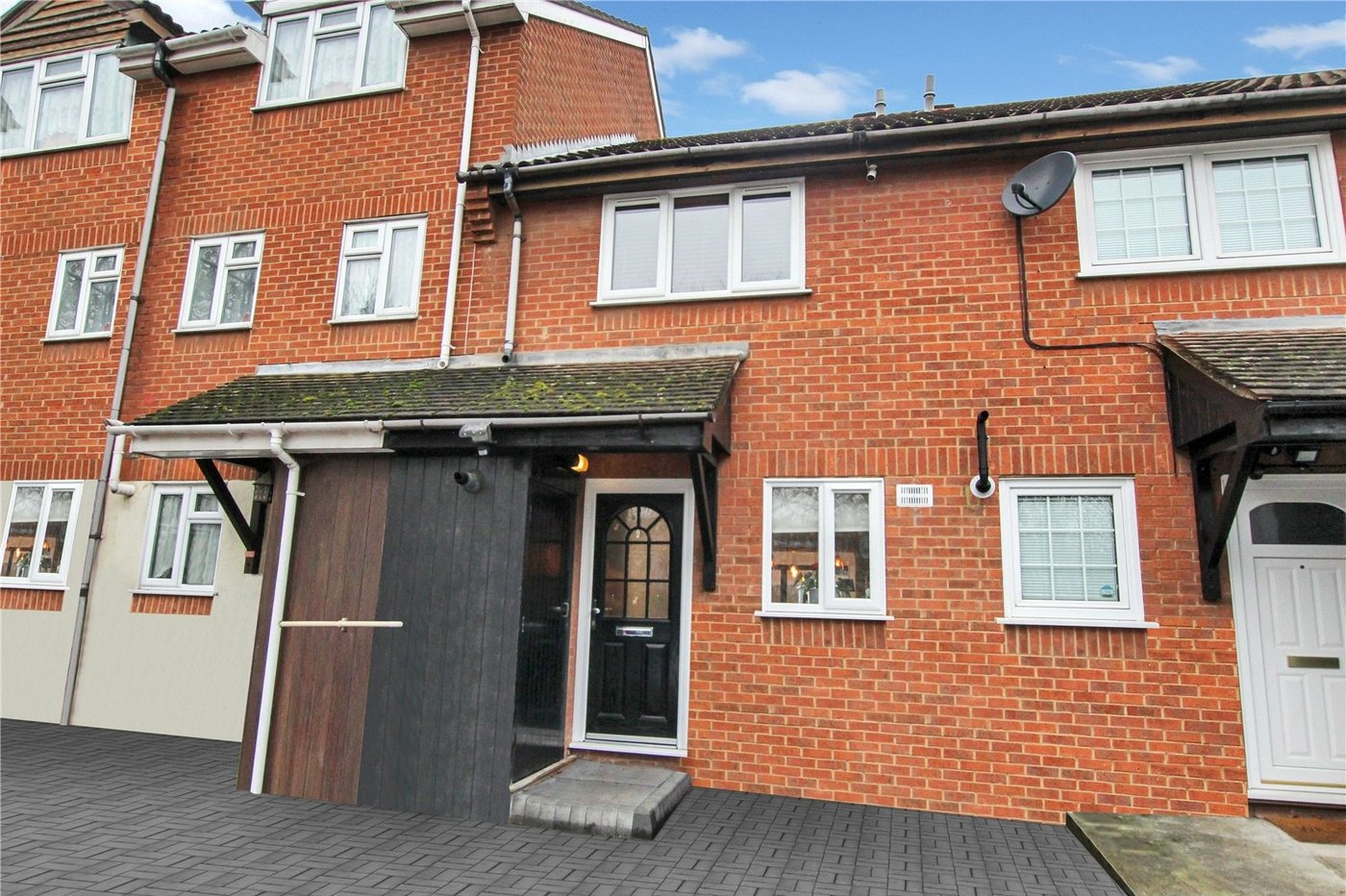2 bedroom house for sale in Thamesmead | Robinson Jackson