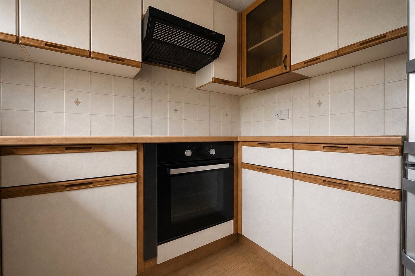 2 bedroom property for sale in Thamesmead | Robinson Jackson