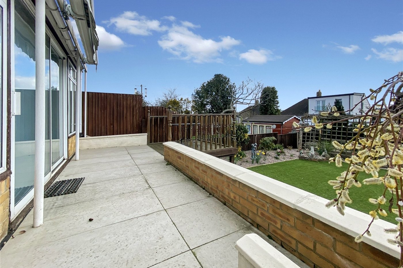 2 bedroom bungalow for sale in Sidcup | Robinson Jackson