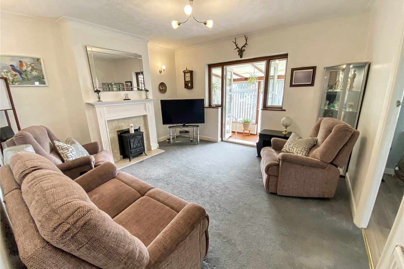 2 bedroom bungalow for sale in Sidcup | Robinson Jackson